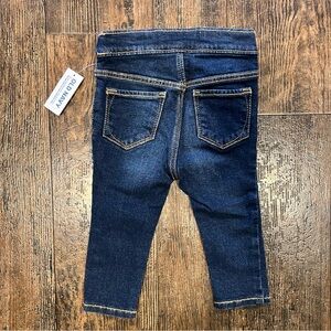 Old Navy Denim Skinny Jeans With Adjustable Waist Size 12-18 Months NWT